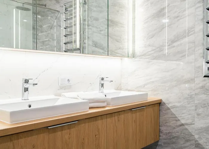 Апартаменты Ovo Apartment Market Square Wroclaw